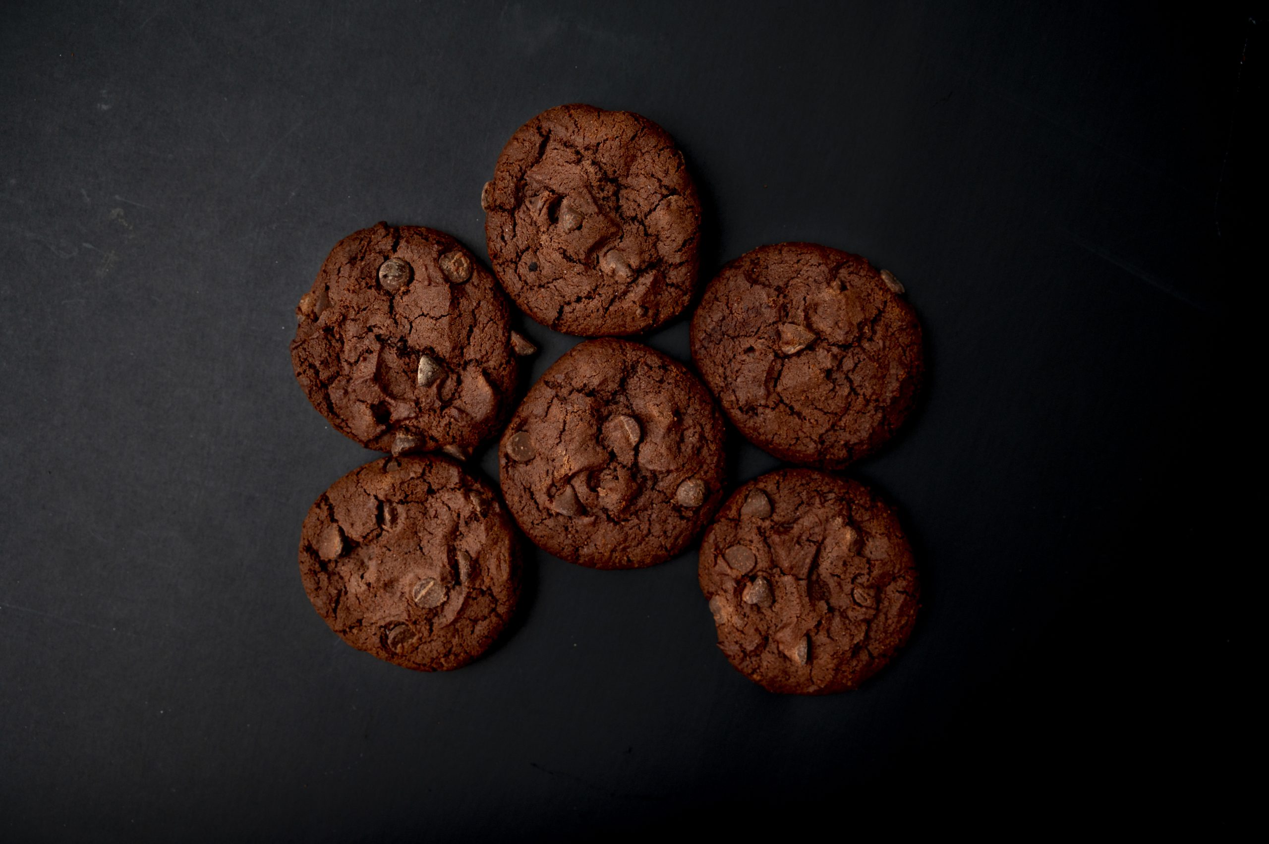 Leia mais sobre o artigo Cookie com chocolate meio amargo
